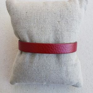Keep Collective *Single Leather Band* Reversible Red Pebble/Brown Display Band
